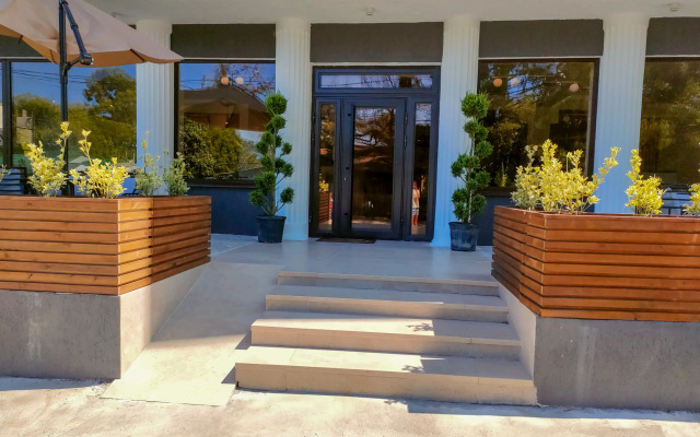 Citrus Hotel