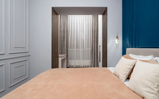 Апартаменты Трехкомнатные стильные возле Меги