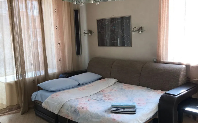 Квартира на 50 лет Октября 16