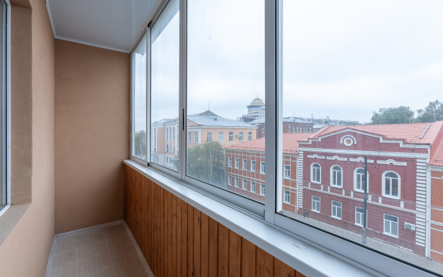 Apartamenty Rentplaza Tsentr Vozle Naberezhnoy Living Quarters