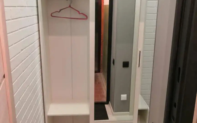 Квартира Олимпийская 87-27