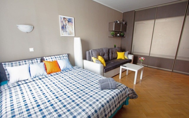 Na Ulitse Dmitriya Ulyyanova 43/3 Flat