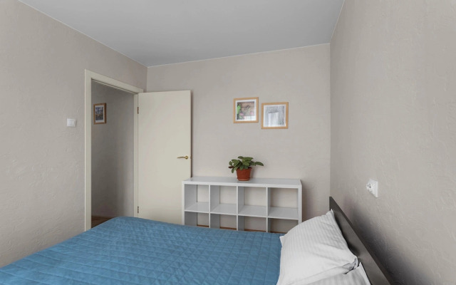 Na Prospekte Nauki Apartament