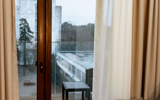 Апартаменты студия 618