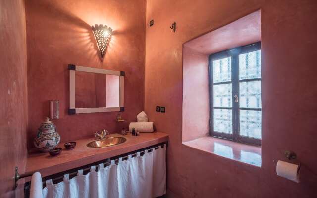 Riad Azalia Guest House