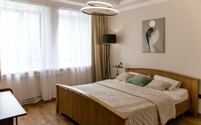 Апартаменты Двухкомнатные на Ленинградской 72