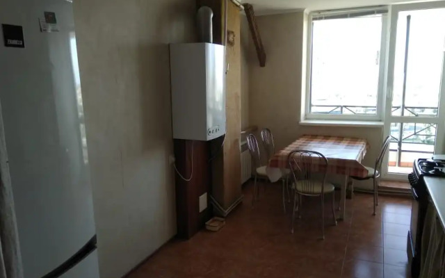 Квартира Двухкомнатная рядом с Новым Херсонесом