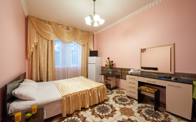 Iordan Hotel