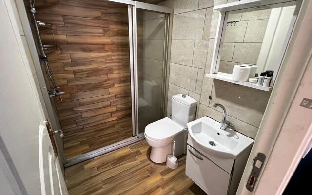 Отель Moon Blue