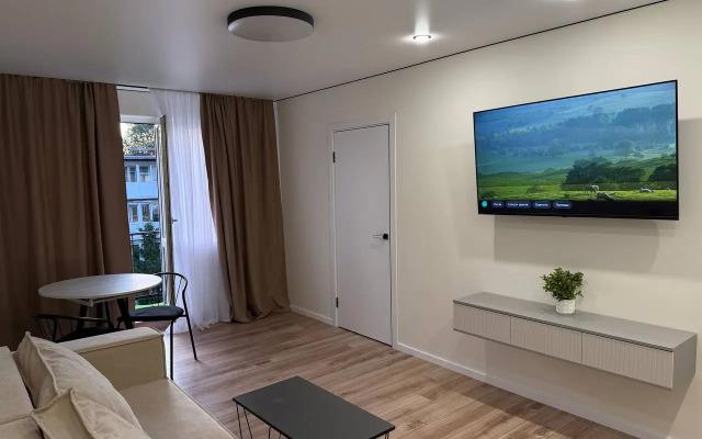 Trekhkomnatnaya V Samom Tsentre flat