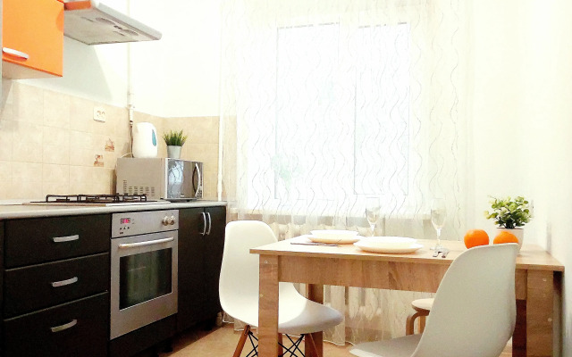 Апартаменты 2х Комнатные на Маршала Конева 4А