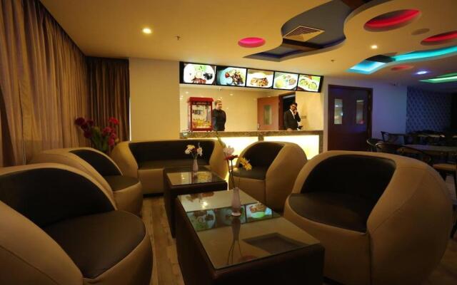 Отель Zabeer Hotel International