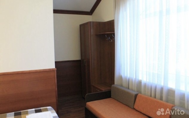 Гостевой Дом Семейный на Трудящихся 68А