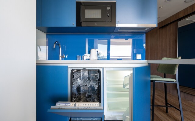 V otele s vidom na more. Kosmos 522 Apartments