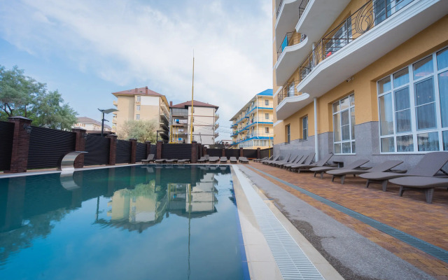 Kapkana Bay Plaza 4* Hotel