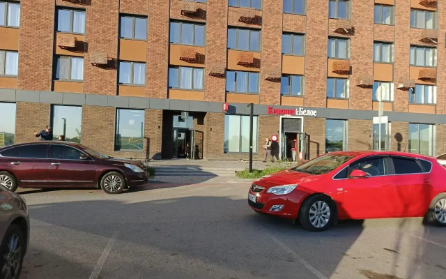 Квартира 1-комнатная с видом на озеро, 10/23 эт.