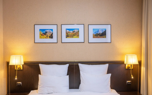 Отель Таурух