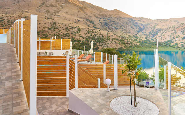 Lake View Suites Hotel