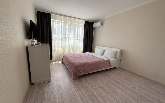 S Krasivym Vidom Na More Flat