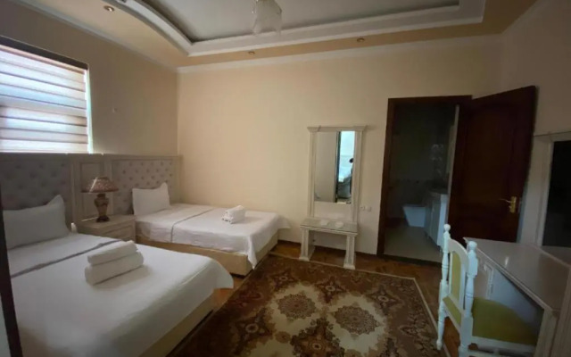 Amina hotel