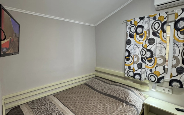 Na Pribrezhnoy 20 Guest house