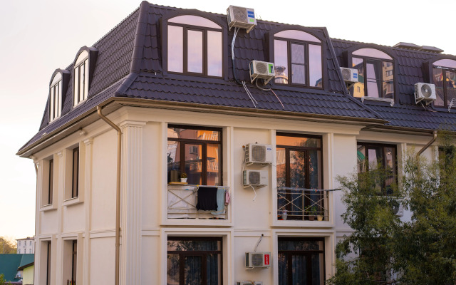 Solnechnye Ot LetoApart Apartments