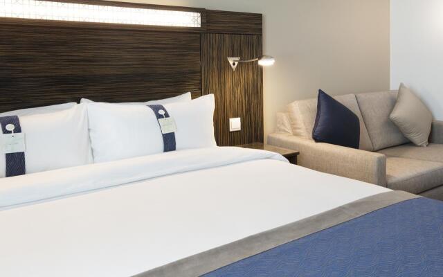 Holiday Inn Express Dubai Jumeirah by IHG