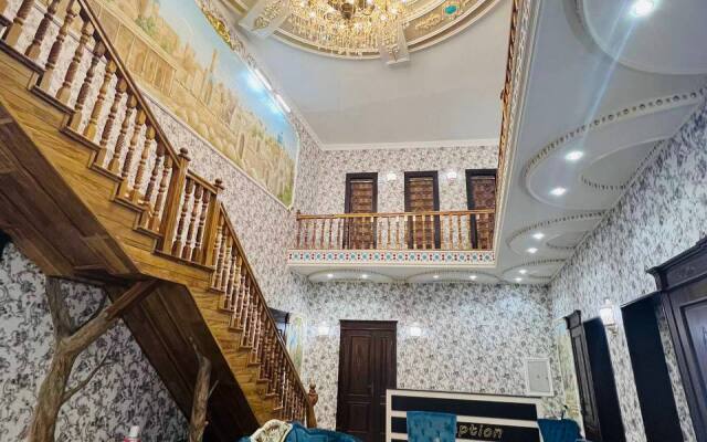 Jumadaler Emir's Palace in the Old City Hotel