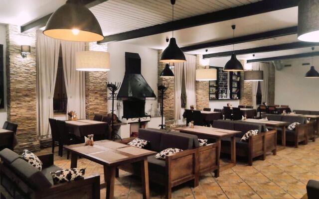 Мини-Отель Славянский Двор