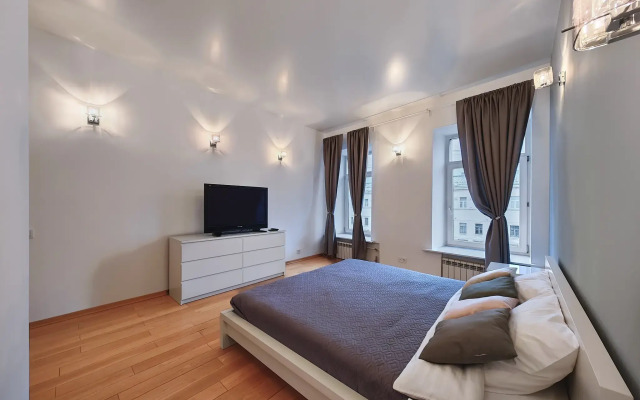 Апартаменты на набережной канала Грибоедова 39