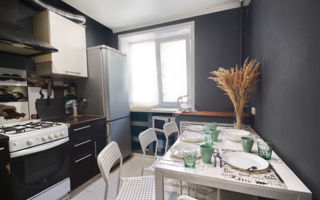Na Zhavoronkova 1 Apartments