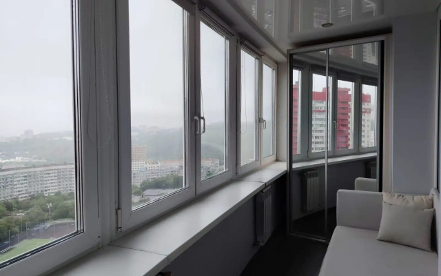S Panoramnym Vidom na Gorod Flat