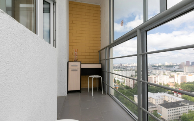4-h mestnye apartamenty Etazhidejli UrFU