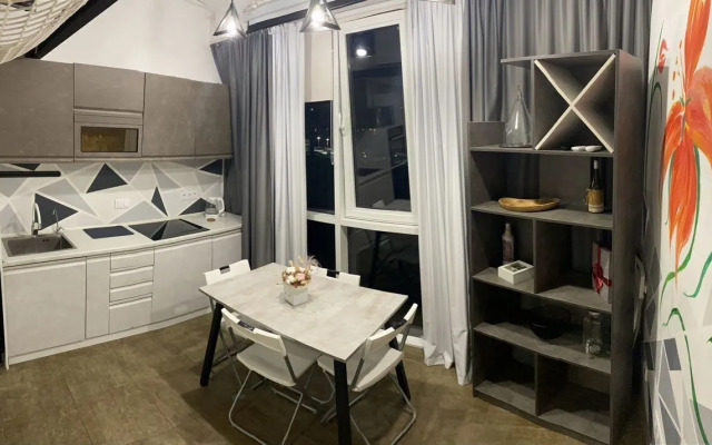 Na Veseloy 82/1b Flat