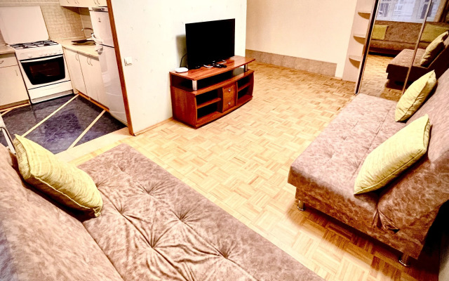 Квартира Короленко 19