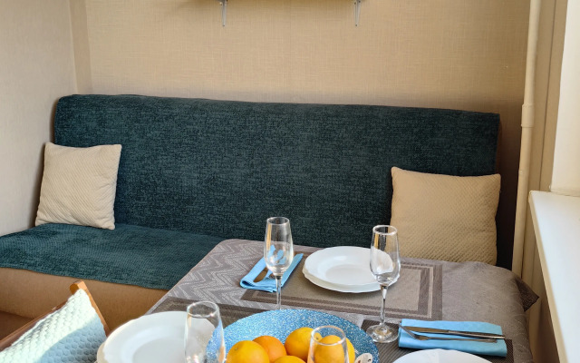 Квартира Русанова 5