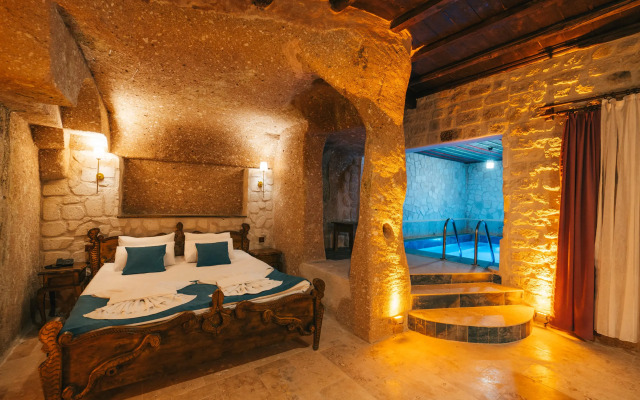 Cappatria Cave House Hotel