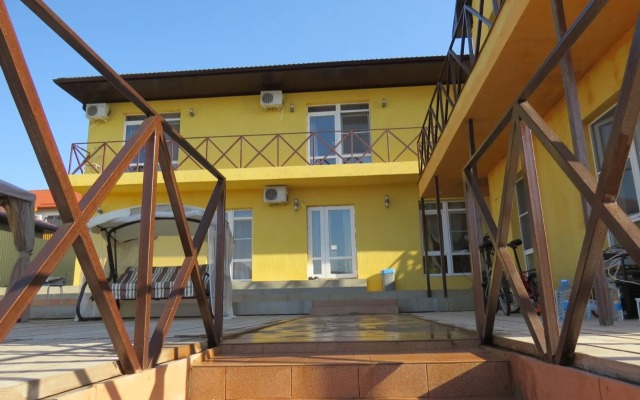 Zapovedny Guest House