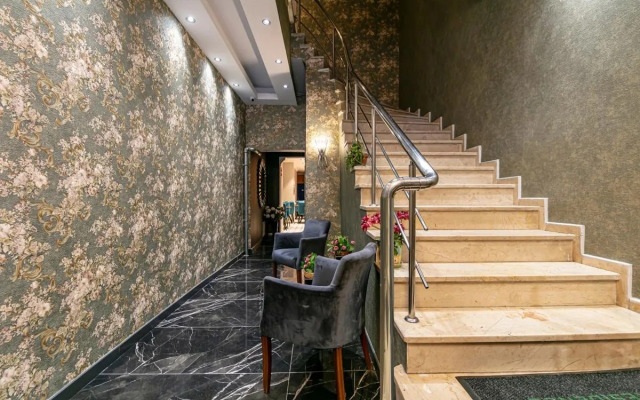 Отель Solo Special