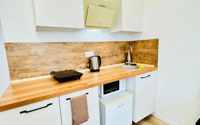 Uyutnaya v Kommunarke vblizi Metro Potapovo Flat