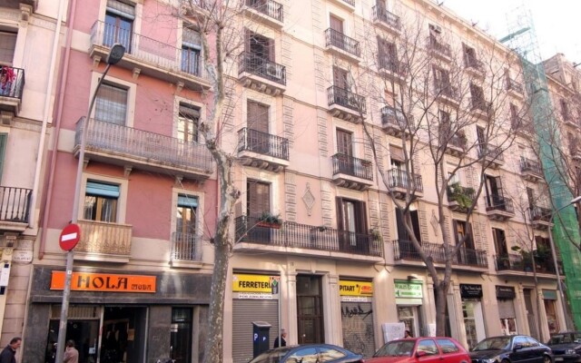 Eixample Parallel Stay Barcelona Apartments