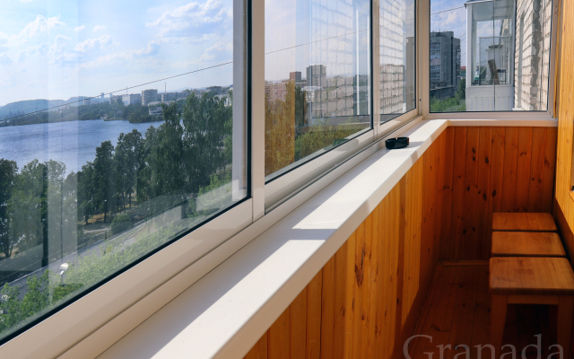 Квартира тихая в центре города с шикарным видом на городские пейзажи