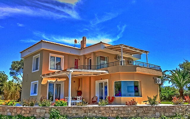 Вилла DisCrete Episkopi