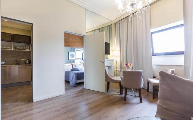 Apartment on Bolshaya Nikitskaya 31