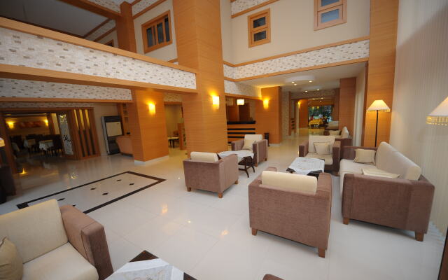 Karael Hotel