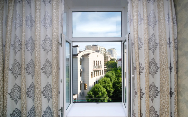 Квартира 2-к для семьи в историческом центре Сочи