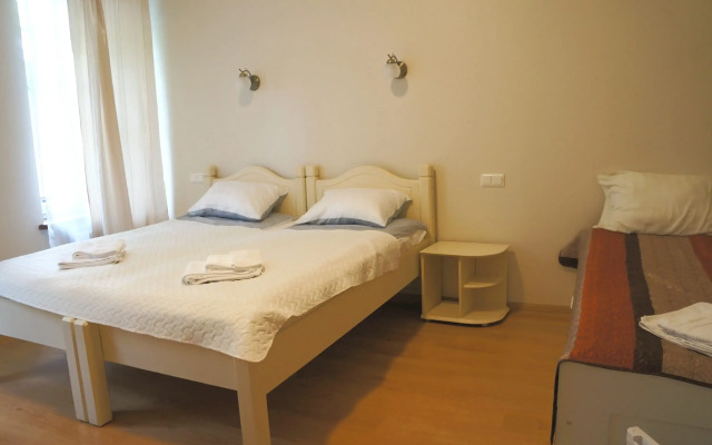 Balta Puce Hotel
