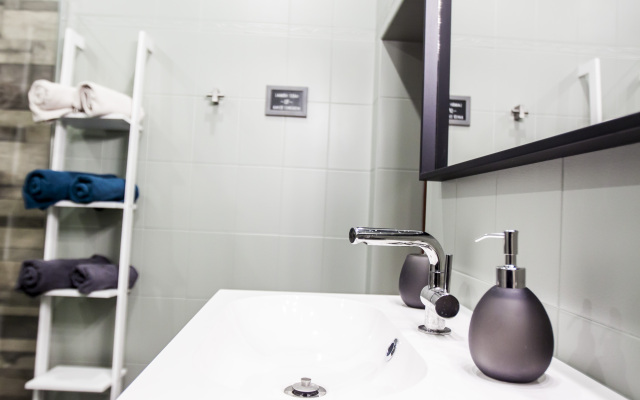 Апартаменты с эркером Александра Блока