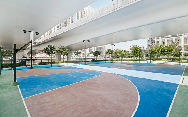 Aqua Serenity Poolside with Community Views Apartments