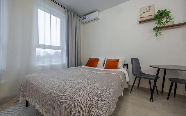 Квартира у Петровны. Студия в Ривер парке